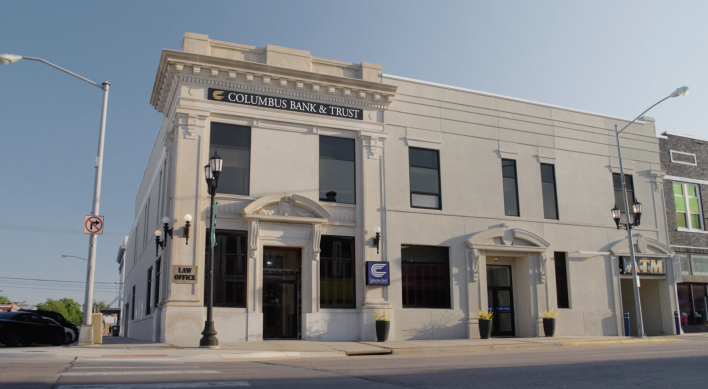 Columbus bank building front