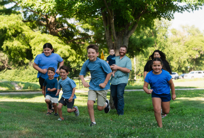 Kids running